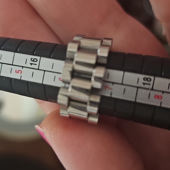 Ring Silver Chunky Stainless Steel - Picture 2 of 3